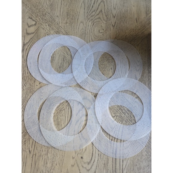 The Unbranded Brand Other - Vintage Plastic Canvas Sheets Circles Lot Of 8 Round Wreath Circles NOS New